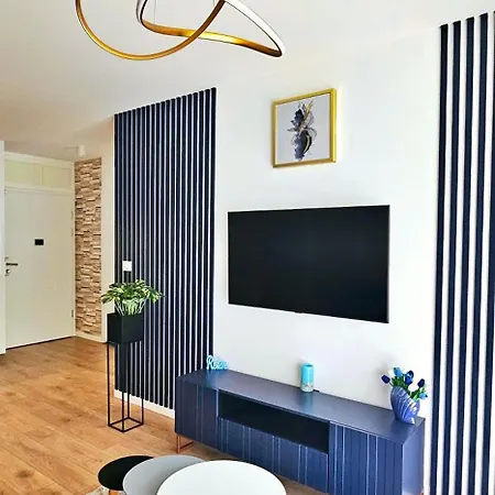 Apartment Whiteblue Z Duzym Ogrodkiem - 100 M Od Plazy! Whiteblue Mit Grossem Garten - 100 M Vom Entfernt! Whiteblue S Velkou Zahradou - 100 M Od Plaze! Kolobrzeg