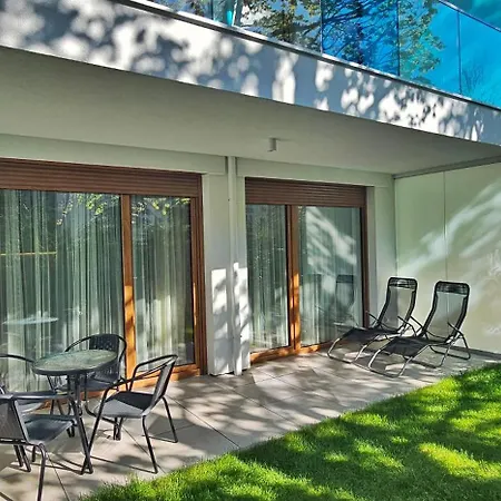 Whiteblue Z Duzym Ogrodkiem - 100 M Od Plazy! Whiteblue Mit Grossem Garten - 100 M Vom Entfernt! Whiteblue S Velkou Zahradou - 100 M Od Plaze! * Kołobrzeg