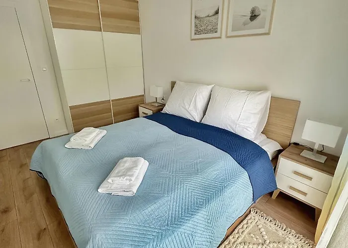 Apartmán Whiteblue Z Dużym Ogródkiem - 100 M Od Plaży! Whiteblue Mit Großem Garten - 100 M Vom Entfernt! Whiteblue S Velkou Zahradou - 100 M Od Pláže! *