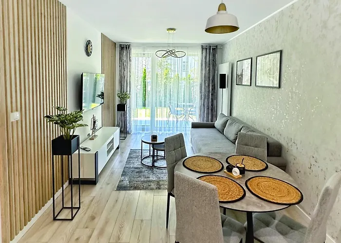 Whiteblue Z Dużym Ogródkiem - 100 M Od Plaży! Whiteblue Mit Großem Garten - 100 M Vom Entfernt! Whiteblue S Velkou Zahradou - 100 M Od Pláže! *